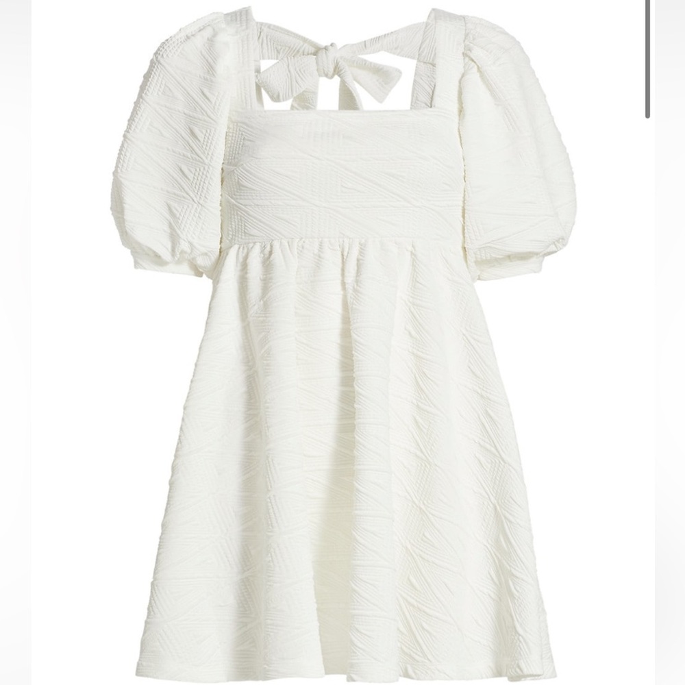 Mini dress